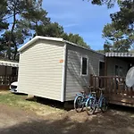 캠프장 Mobil 6 Personnes 4 Etoiles Bonne Anse La Palmyre