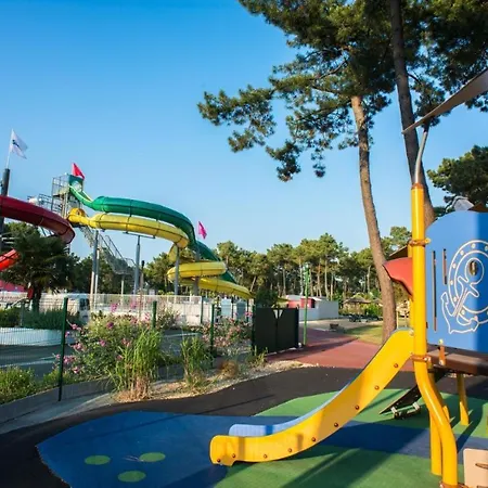 Campingplads Mobil 6 Personnes 4 Etoiles Bonne Anse La Palmyre